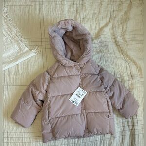 Zara coat with natural pink Color 2 to 3 years olds !